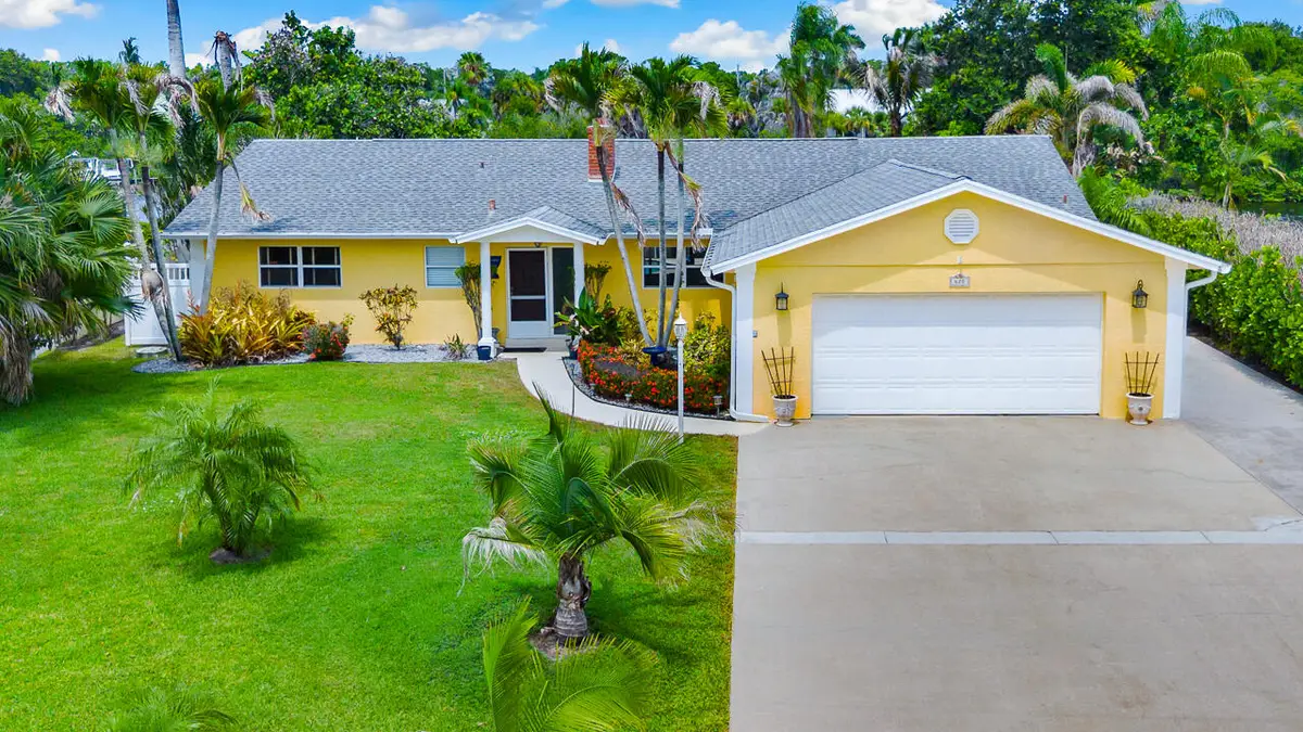 622 SW Pine Tree Lane, Palm City, FL 34990 - #1