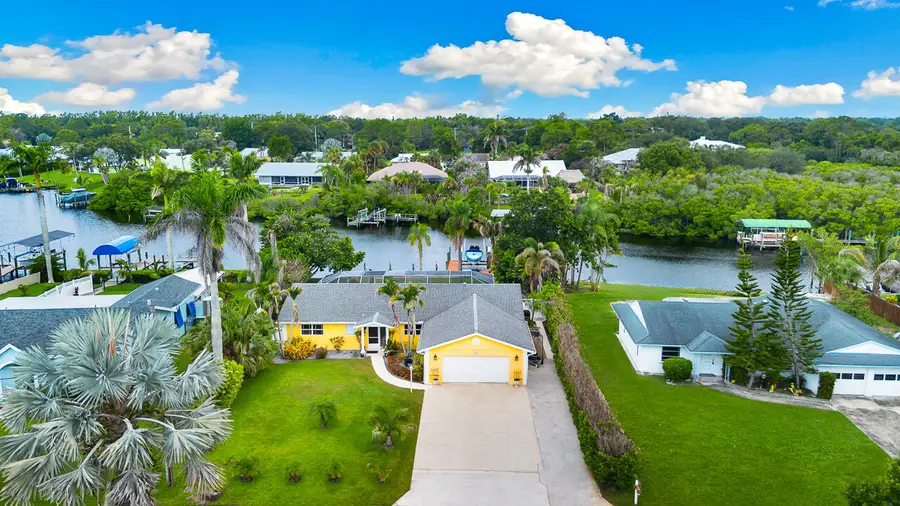622 SW Pine Tree Lane, Palm City, FL 34990 - #2