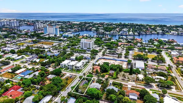 310 SE 8th Street, Delray Beach, FL 33483