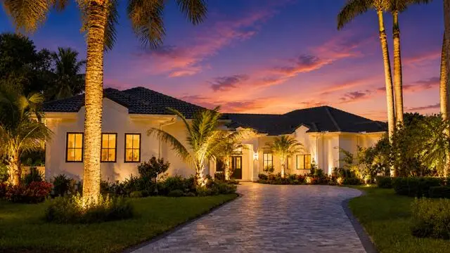 2525 Seminole Circle, West Palm Beach, FL 33409 - #1