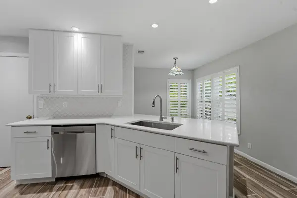 127 Ocean Dunes Circle, Jupiter, FL 33477