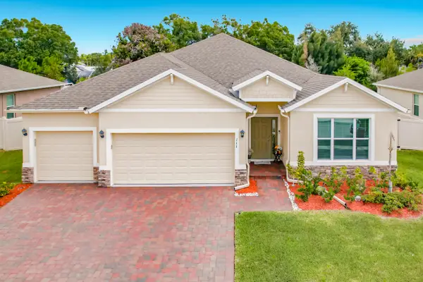 111 52nd Square, Vero Beach, FL 32968