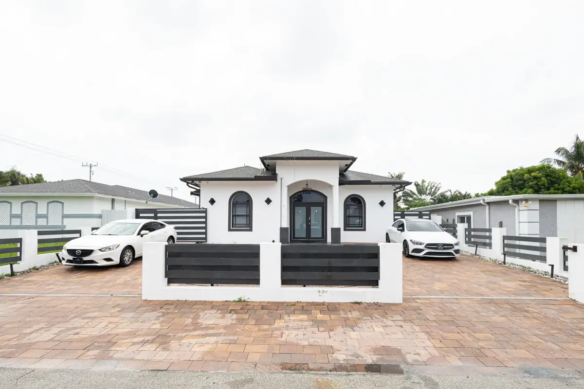 725 Mercury Street Street, West Palm Beach, FL 33406 - #1