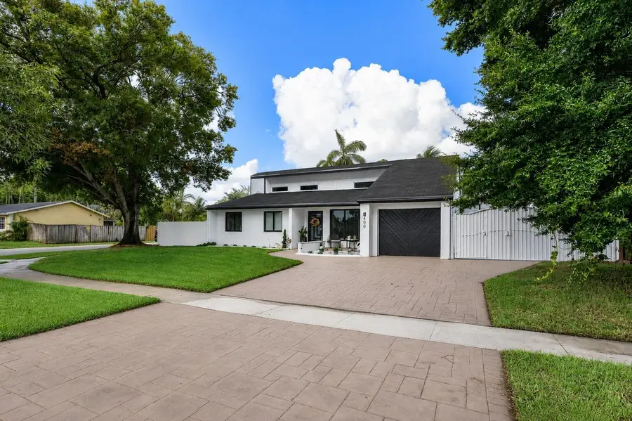 400 NW 98th Avenue, Pembroke Pines, FL 33024 - #2