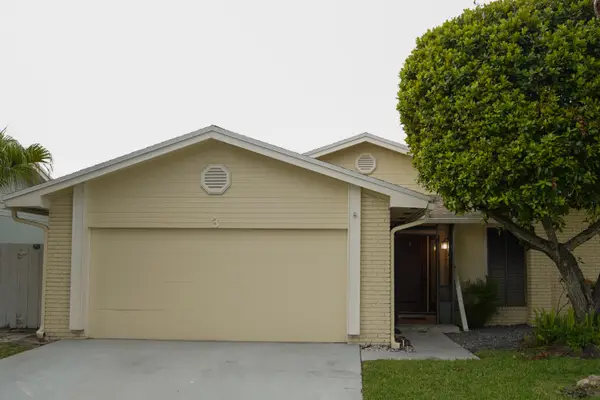 3 Hammond Place, Boynton Beach, FL 33426