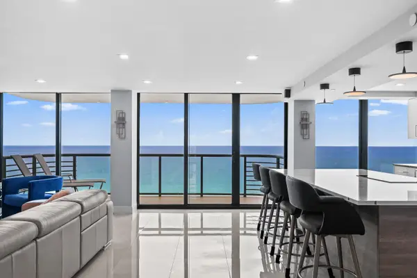 250 S Ocean Boulevard #15D, Boca Raton, FL 33432