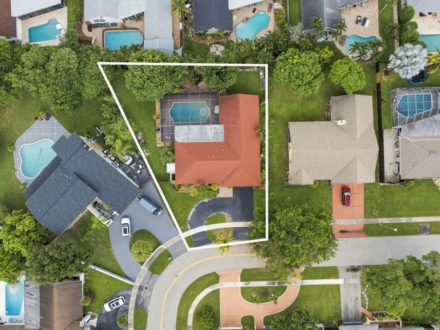 1120 NW 77th Avenue, Plantation, FL 33322 - #3