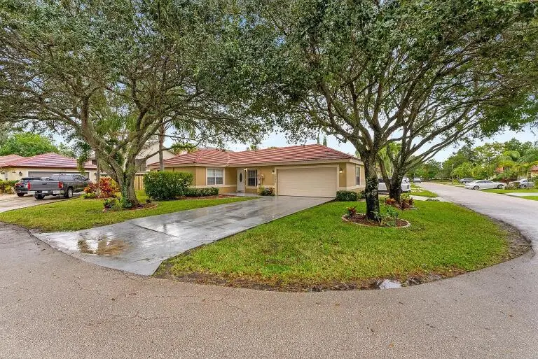 12230 Dartmoor Drive Drive, Wellington, FL 33414 - #1