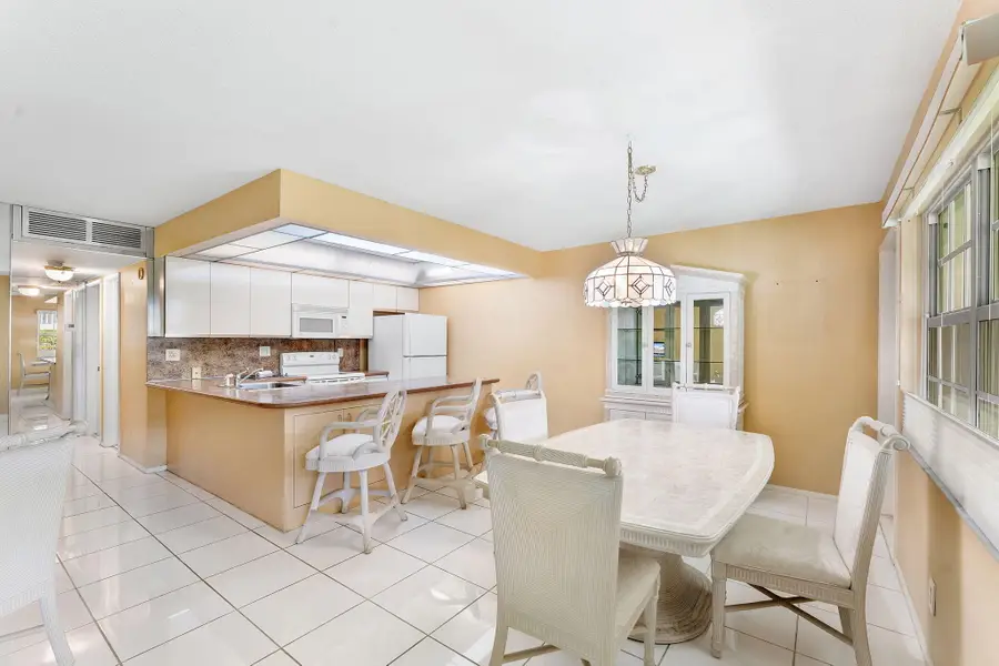 5208 NE 24th Terrace #F124, Fort Lauderdale, FL 33308 - #3
