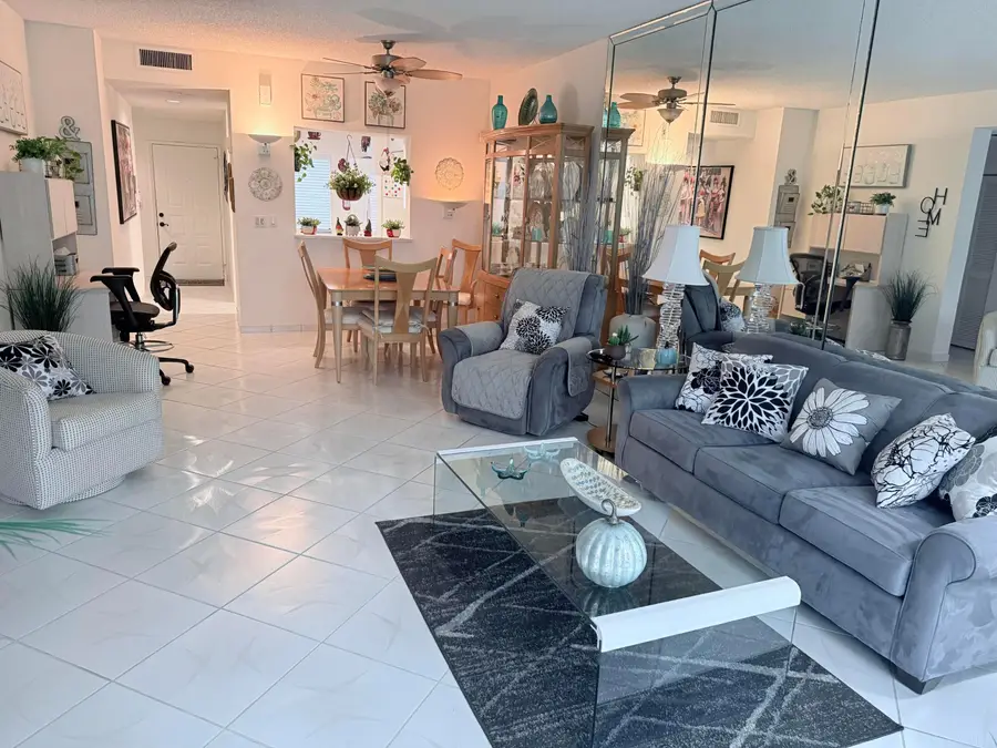 6241 Pointe Regal Circle #404, Delray Beach, FL 33484 - #3