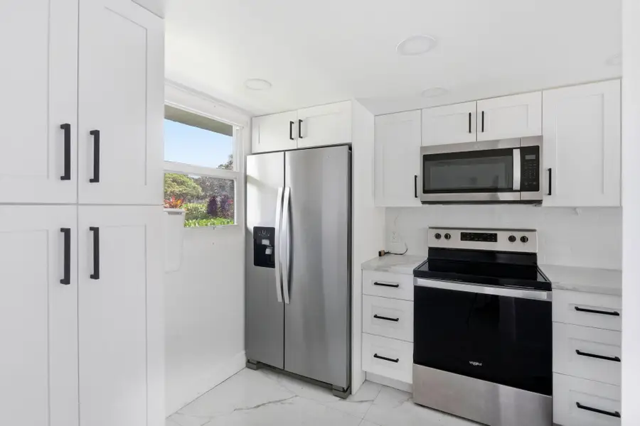 118 Royal Park Drive #1B, Oakland Park, FL 33309 - #2