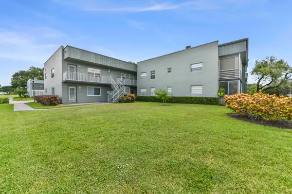 887 Normandy S, Delray Beach, FL 33484