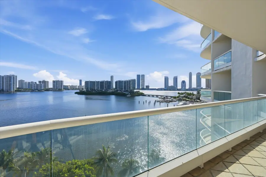 7000 W Island Boulevard #907, Aventura, FL 33160 - #3