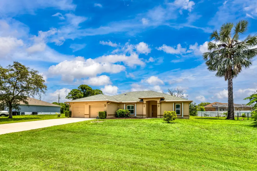 649 NE Horizon Lane, Port Saint Lucie, FL 34983 - #3