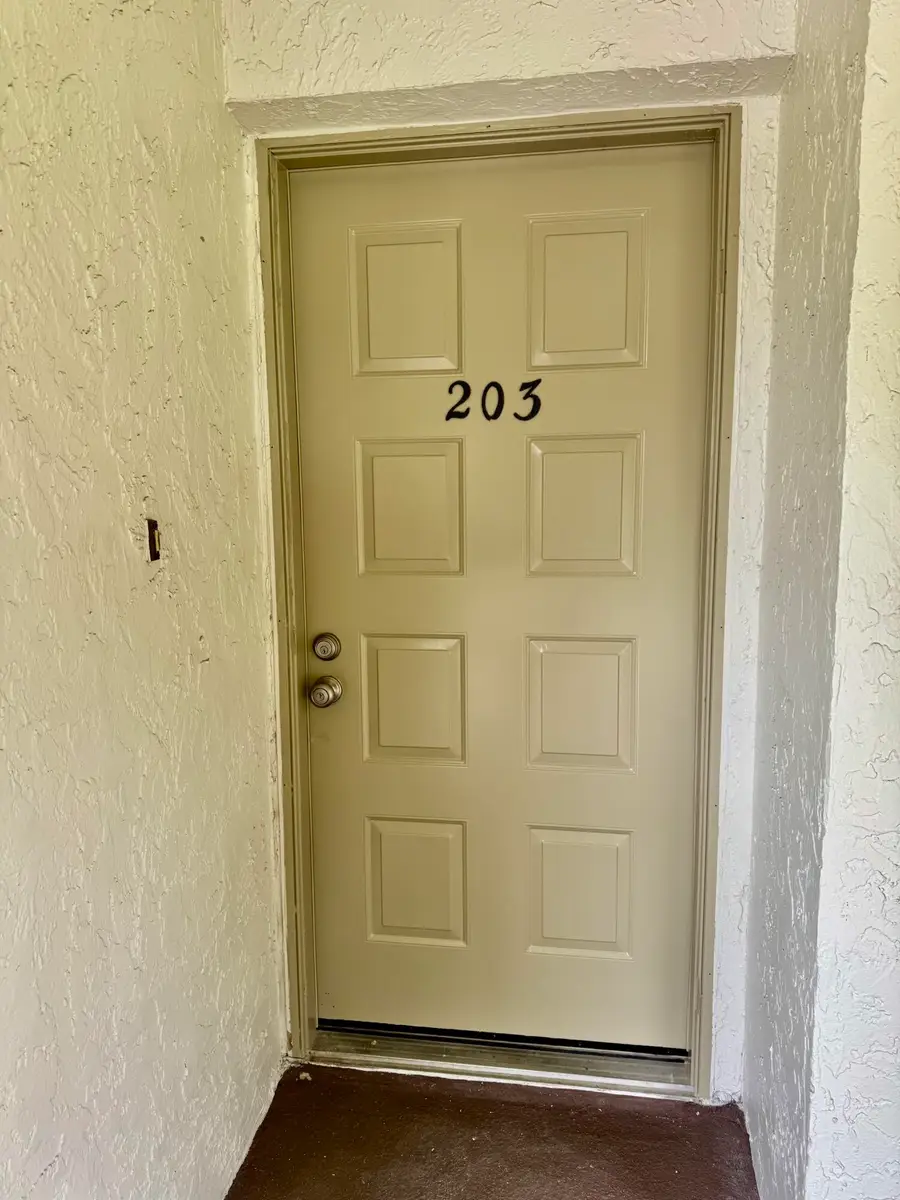6962 Briarlake Circle #203, Palm Beach Gardens, FL 33418 - #2