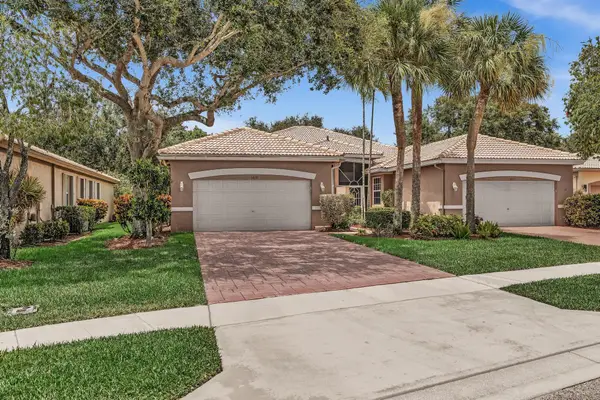 5819 Grand Harbour Circle, Boynton Beach, FL 33437