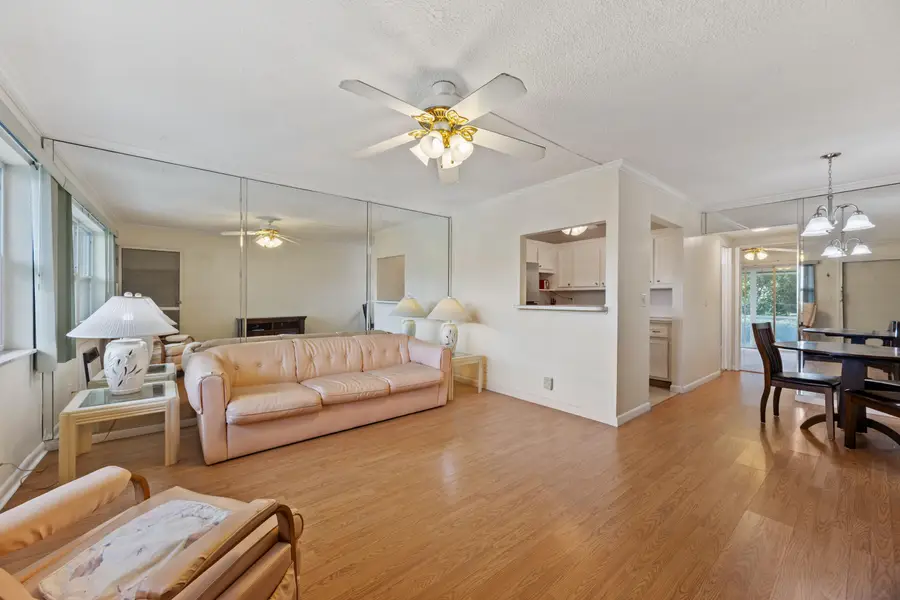 200 Horizons W #106, Boynton Beach, FL 33435 - #3