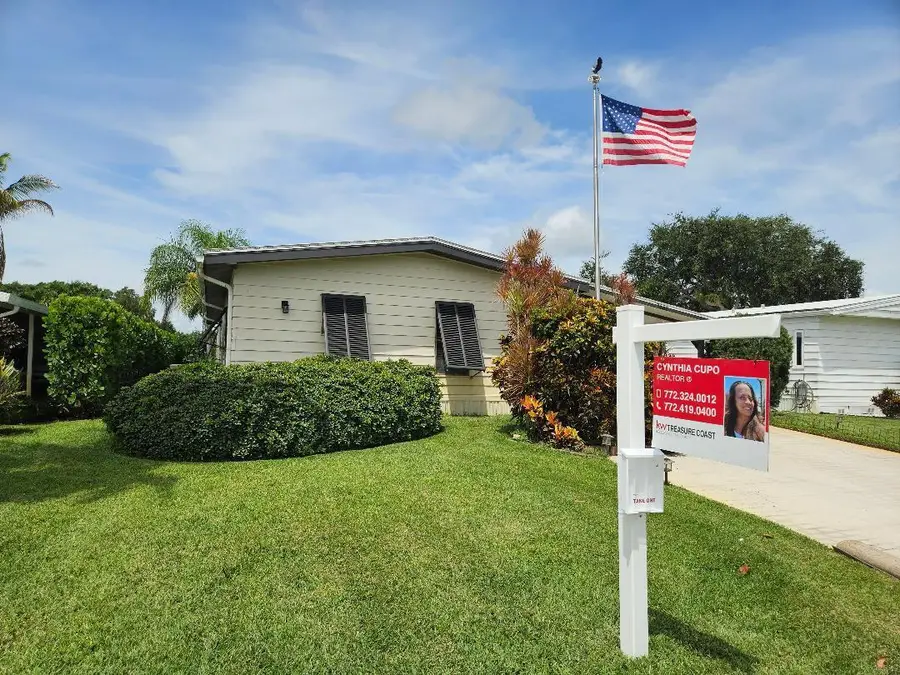 7680 SE Shenandoah Drive, Hobe Sound, FL 33455 - #2
