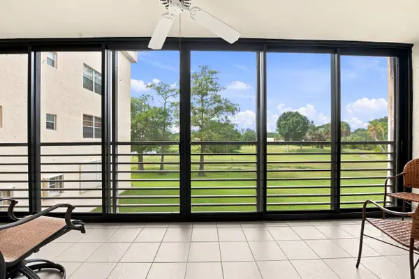 3231 Holiday Springs Boulevard #205, Margate, FL 33063