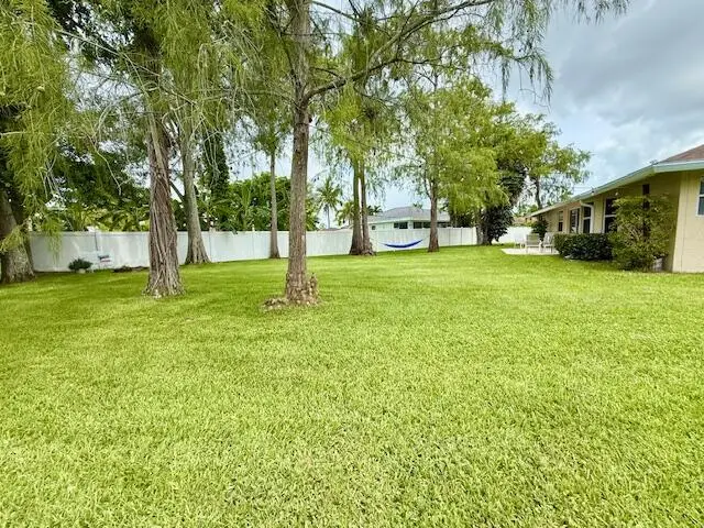 228 Park Road N, Royal Palm Beach, FL 33411 - #3