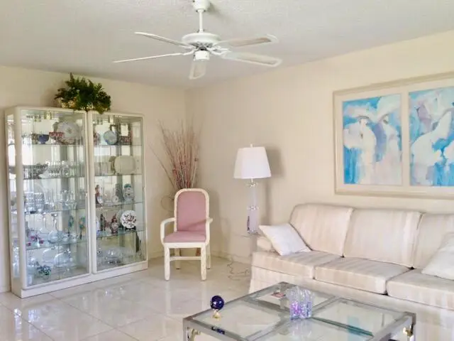 571 Fanshaw N, Boca Raton, FL 33434 - #3