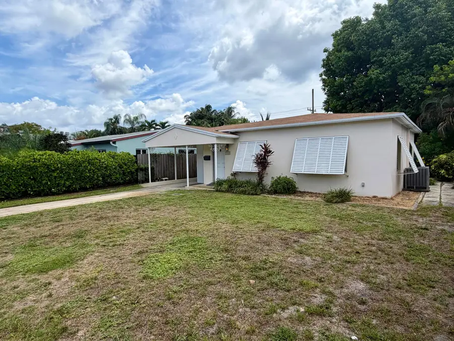 1228 NE 13th Avenue, Fort Lauderdale, FL 33304 - #3