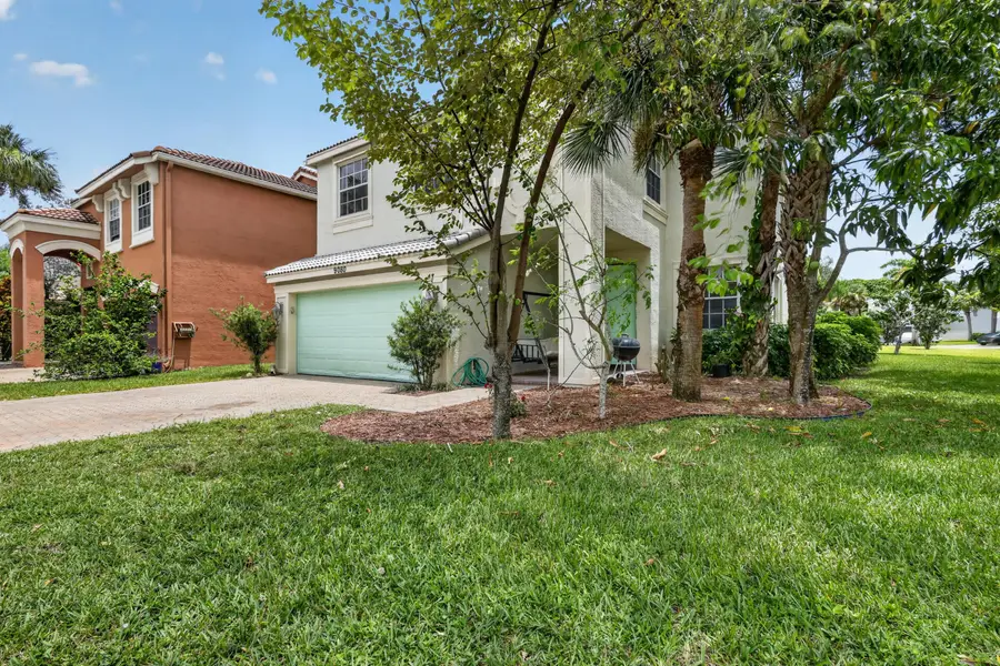 9080 Dupont Place, Wellington, FL 33414 - #2