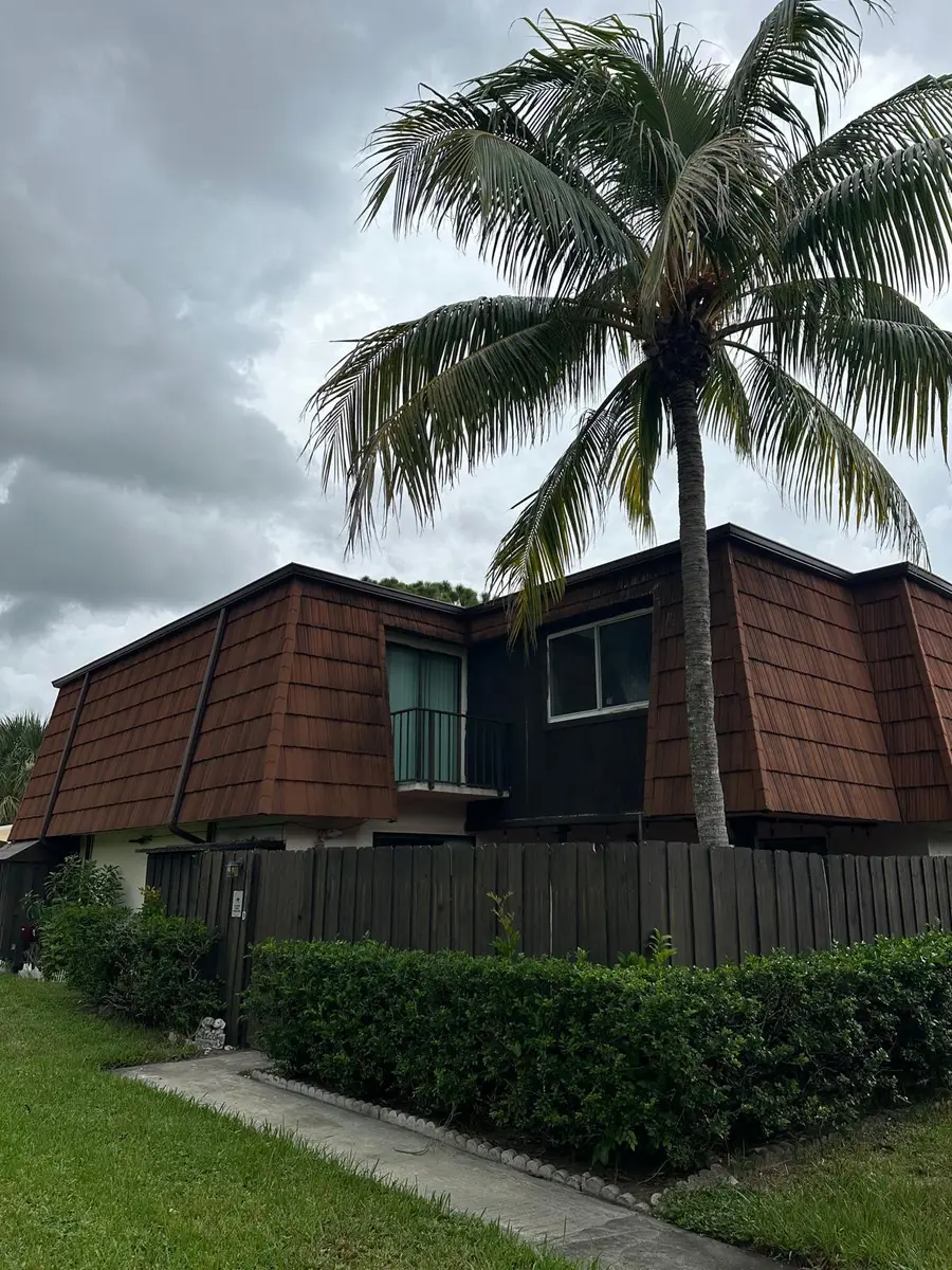 2100 White Pine Circle #D, Greenacres, FL 33415 - #2