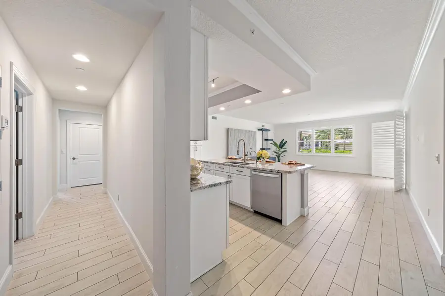 411 Bay Colony Drive N, Juno Beach, FL 33408 - #2