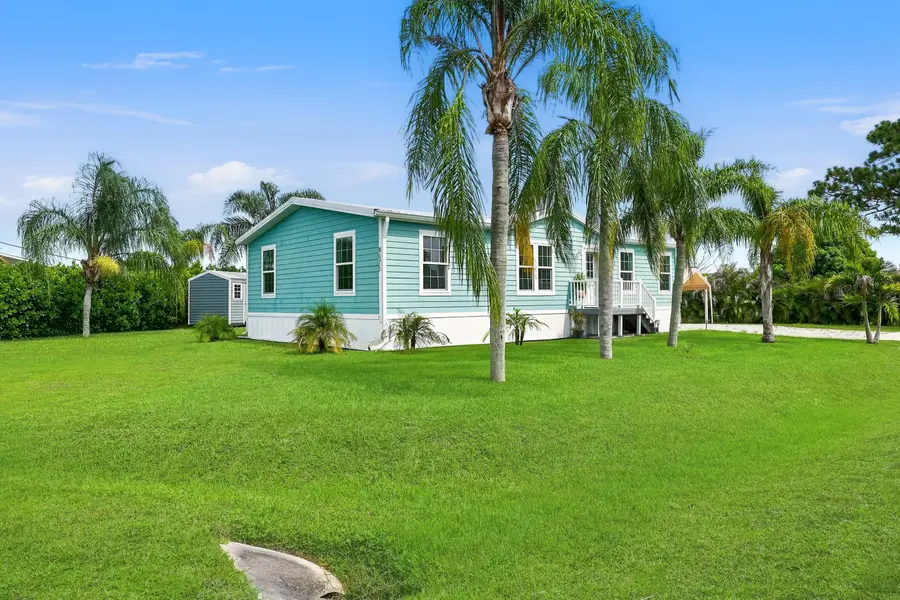 4675 SE Circle Way, Stuart, FL 34997 - #2