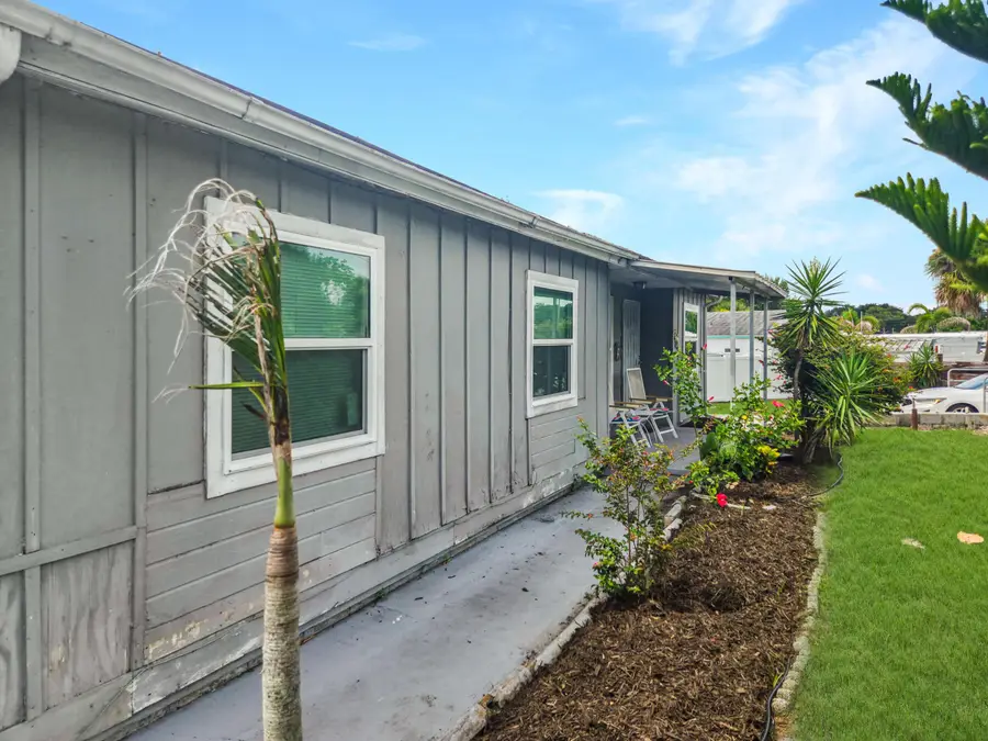 2013 Saint Lucie Boulevard, Fort Pierce, FL 34946 - #3