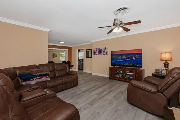 1820 N 46th Avenue, Hollywood, FL 33021