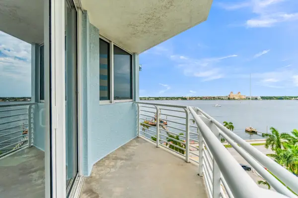 1551 N Flagler Drive #817, West Palm Beach, FL 33401