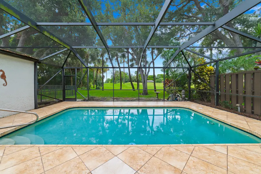 219 Wildwood Circle, Deerfield Beach, FL 33442 - #2