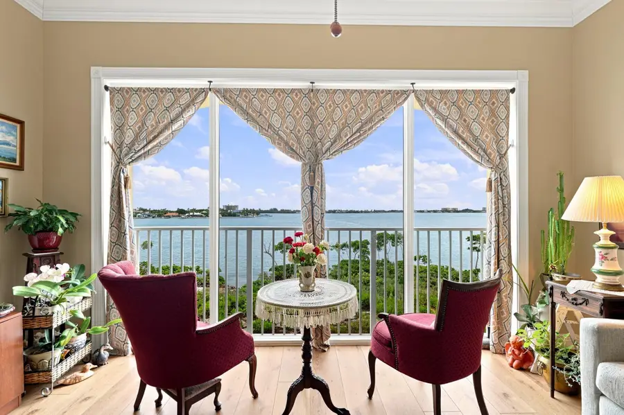 21 Harbour Isle Drive W #302, Fort Pierce, FL 34949 - #3