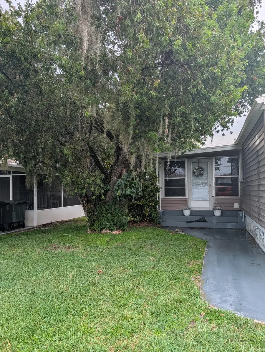 32 Manor Drive, Fort Pierce, FL 34982 - #3