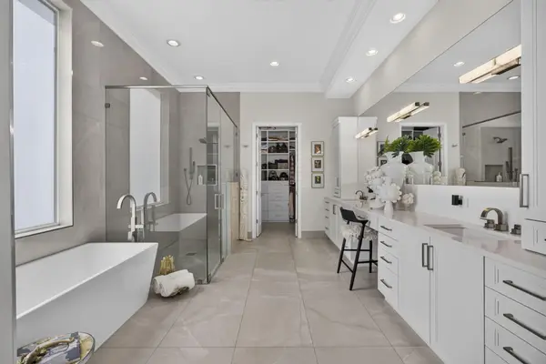 9469 Via Elegante, Wellington, FL 33411