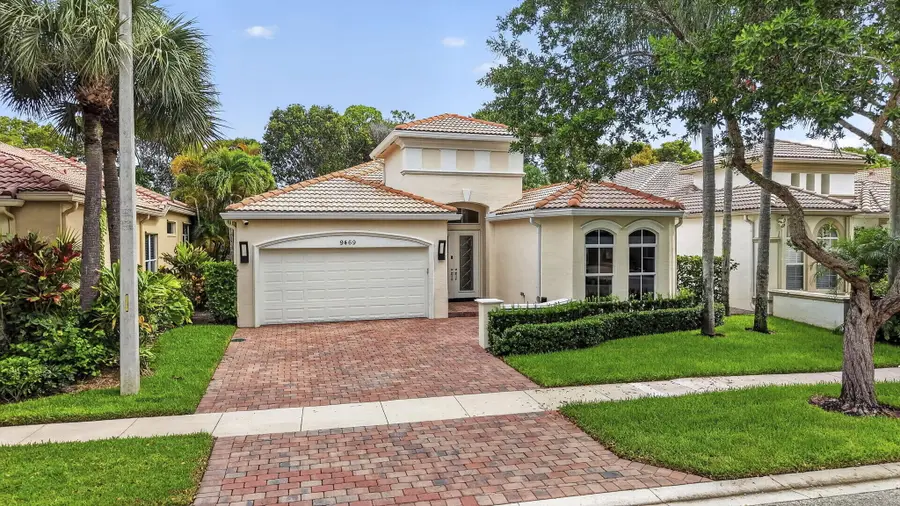 9469 Via Elegante, Wellington, FL 33411 - #3