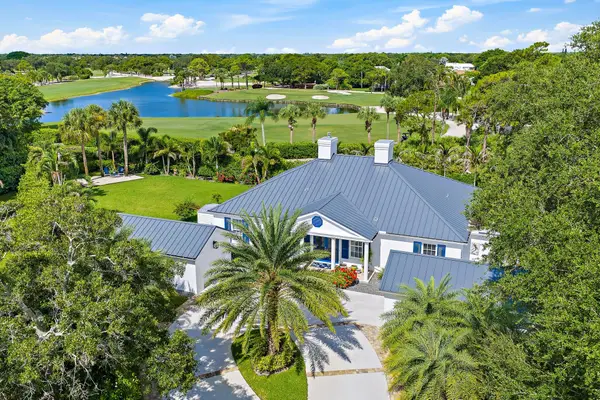 9906 SE Mahogany Way, Jupiter, FL 33469