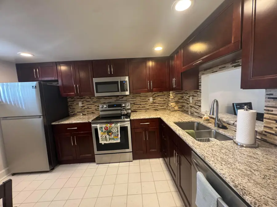 1075 Riverside Drive #303, Coral Springs, FL 33071 - #2