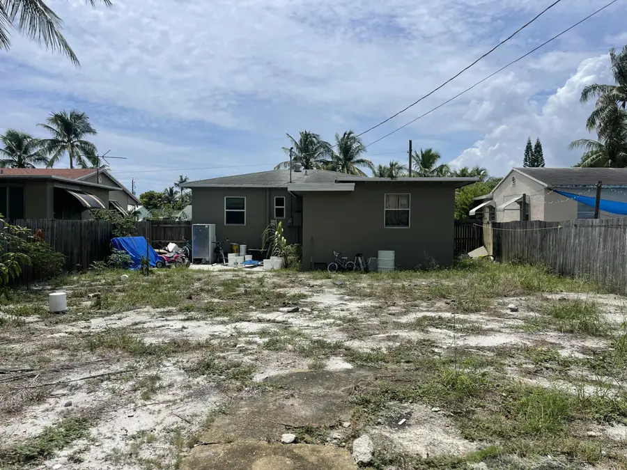 121 SE 5th Avenue, Boynton Beach, FL 33435 - #2