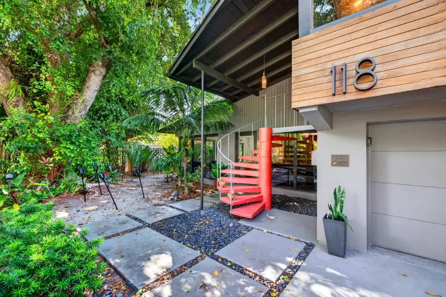 118 NE 16th Place, Fort Lauderdale, FL 33305 - #3