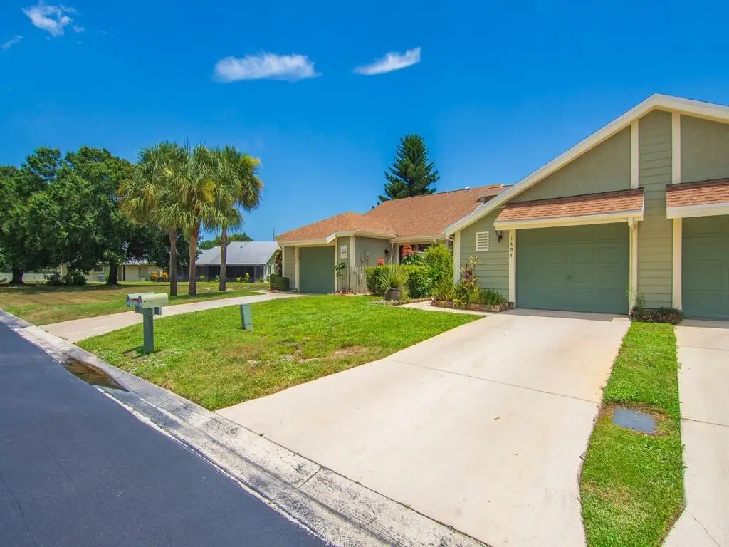 1494 SE Colchester Circle, Port Saint Lucie, FL 34952 - #1