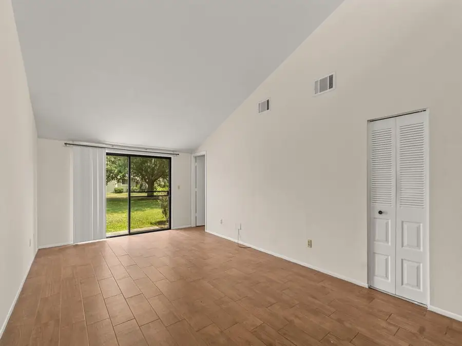 1494 SE Colchester Circle, Port Saint Lucie, FL 34952 - #3