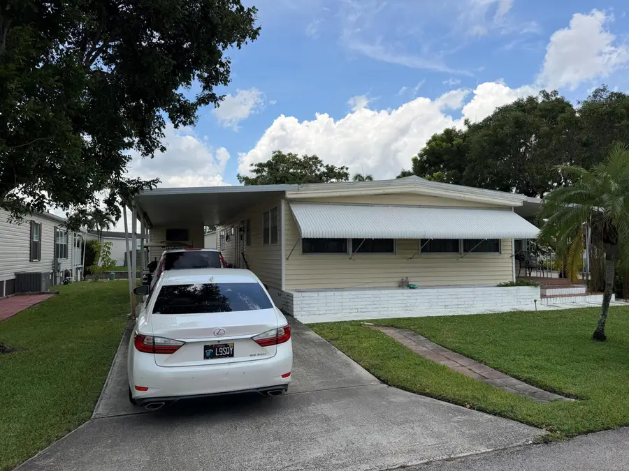 1801 SW 84th Avenue, Davie, FL 33324 - #2