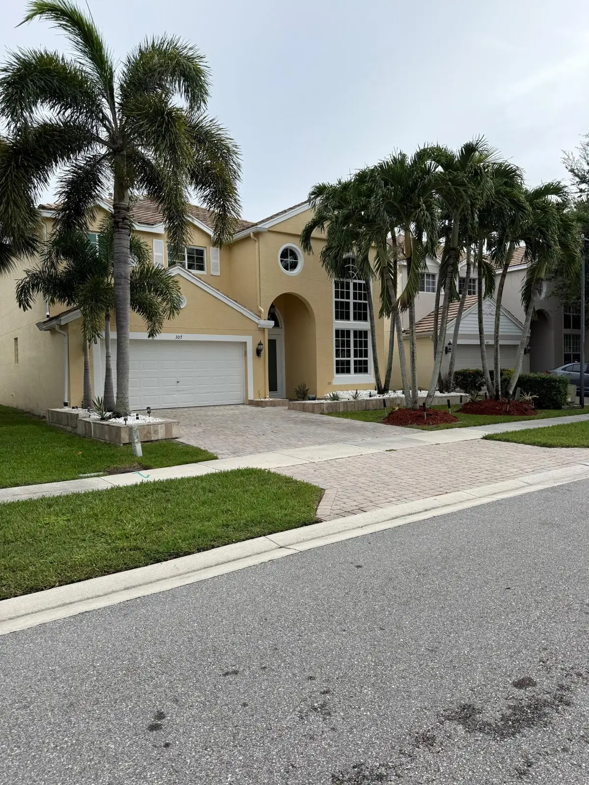 307 Berenger Walk, Royal Palm Beach, FL 33414 - #1