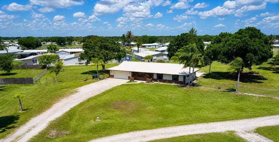 3856 SW 11th Avenue, Okeechobee, FL 34974 - #2