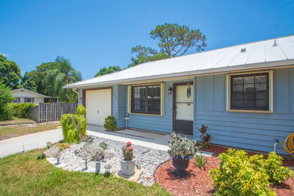 7590 58th Court, Vero Beach, FL 32967
