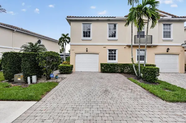 209 Fortuna Drive, Palm Beach Gardens, FL 33410