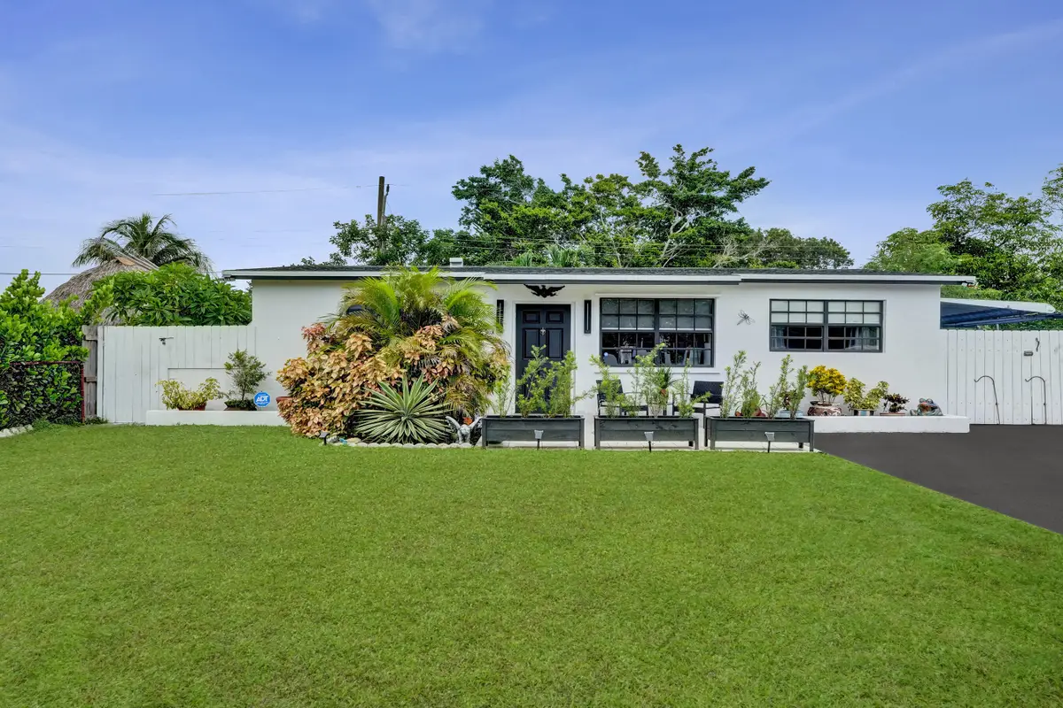 4131 NW 11th Avenue, Fort Lauderdale, FL 33309 - #1